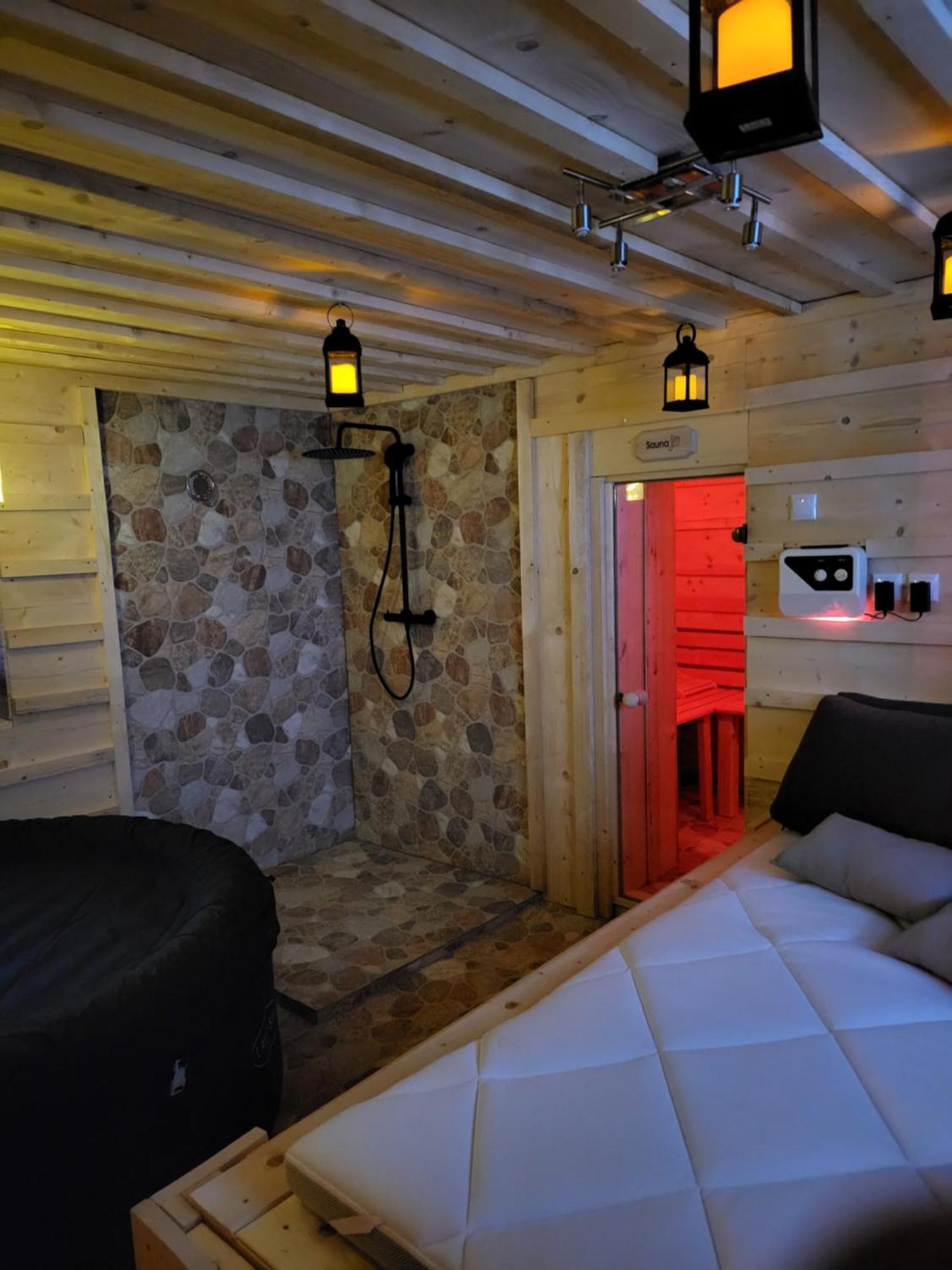 Villa Wellness-Beskydy Prostřední Bečva Esterno foto